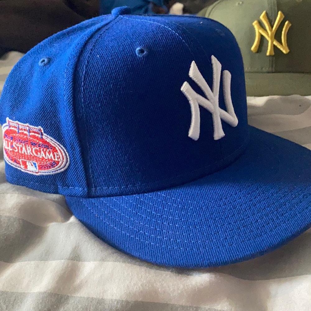 Blue NYY ALSG PATCH RED UV WHITE GUTS